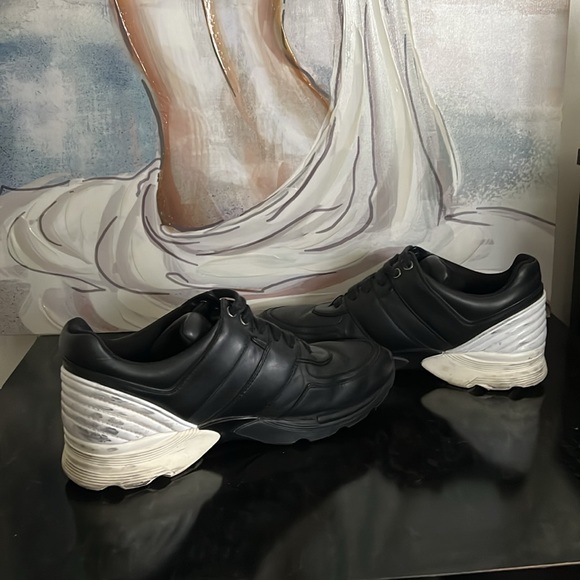 100% Authentic Chanel sneakers size 38.5 - Picture 7 of 10